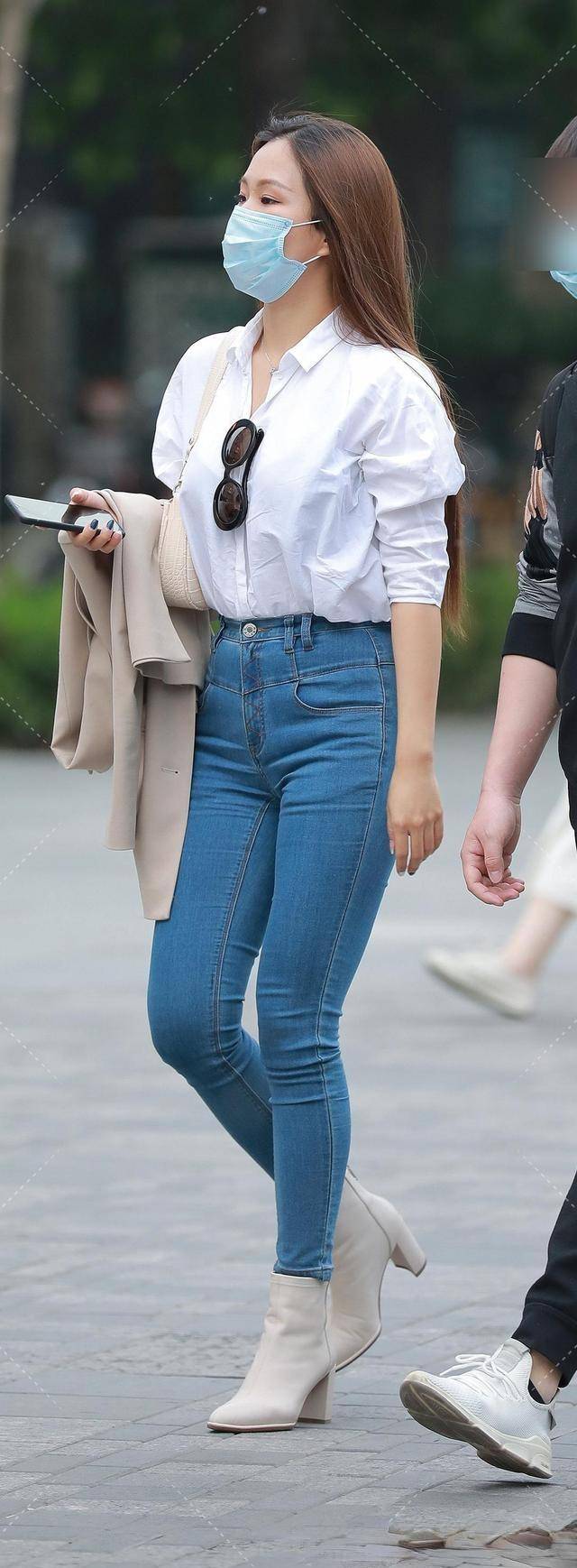 高脸|高脸裤让你成仙，长身材比例，大方优雅。