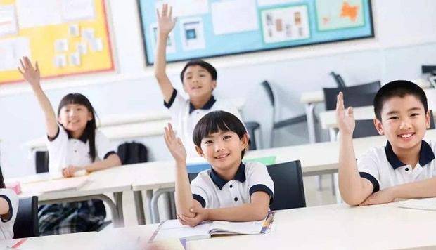 舅舅|宝宝上幼儿园，还给舅舅当“媒人”，网友笑翻：幼儿园里的泥石流