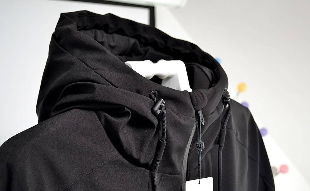 科技|羽绒服加入电热毯？90分玩起黑科技，可抵御东北零下30度寒冬