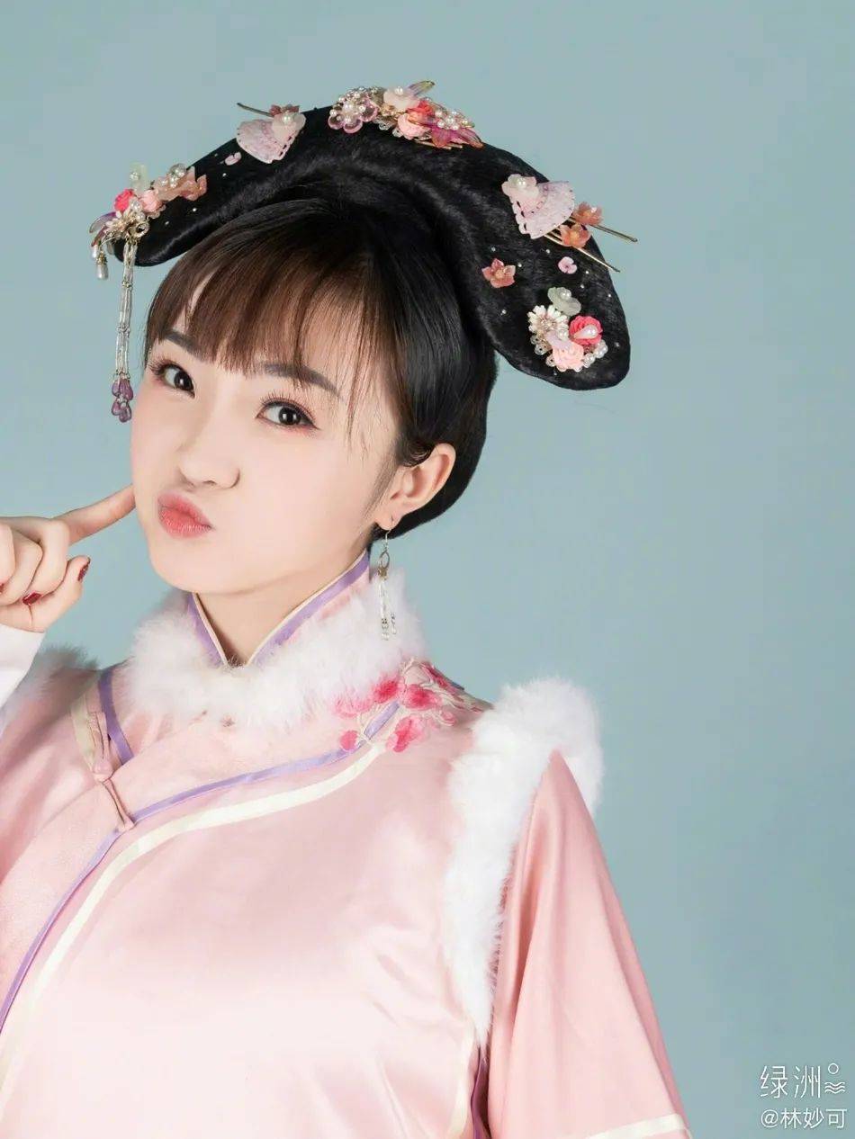 漂亮|林妙可晒古风汉服美艳写真！清丽脱俗魅力不可小觑