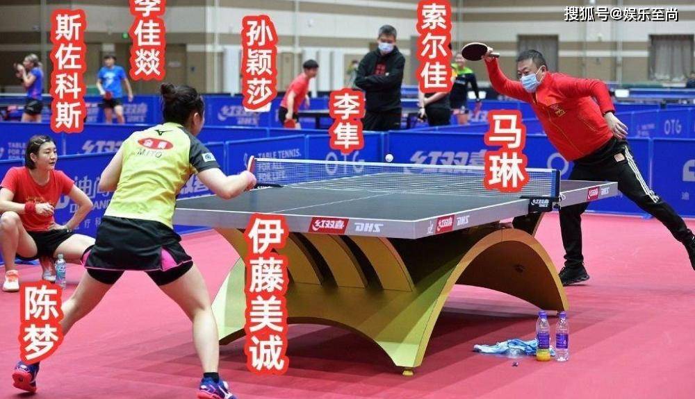 莎莎妈妈送孙颖莎 1b461036248548198f87e7bb73f026b8.jpeg