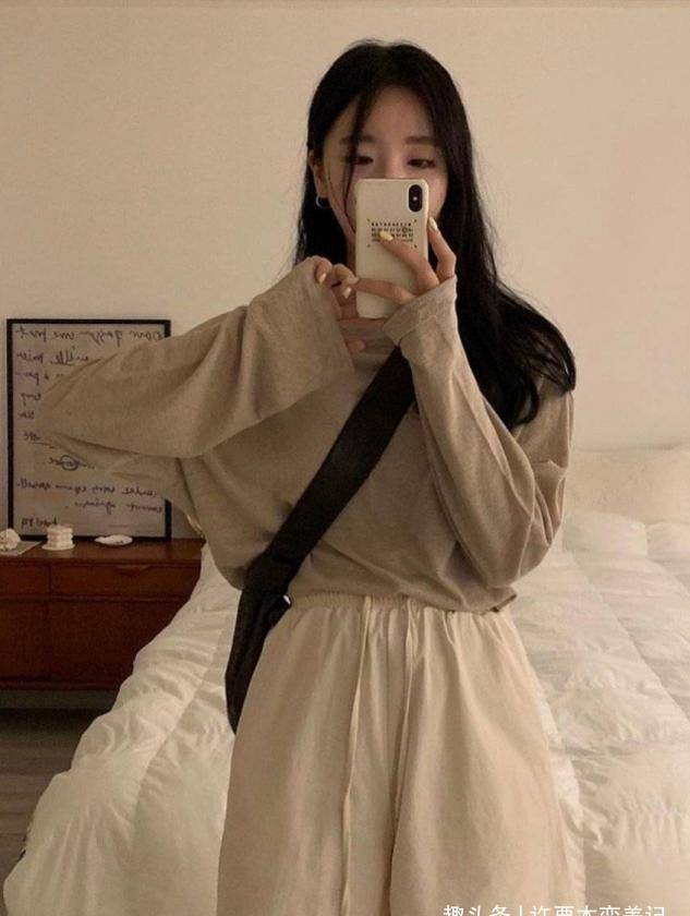 苹果绿|T恤,可以多挑这三个高级显白色,比黑白灰更时髦百搭