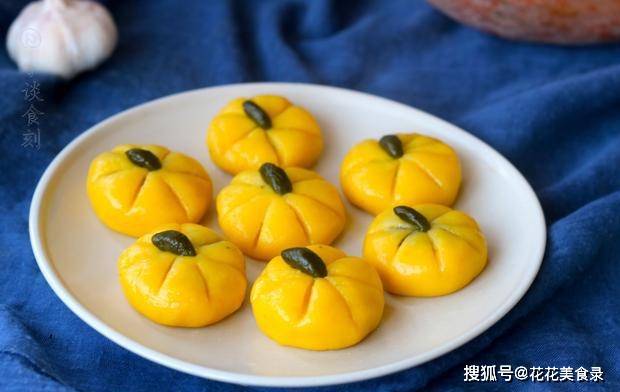 抹茶|立冬后，遇见南瓜，每次都扛一个回家，囤着能吃一星期，特鲜甜