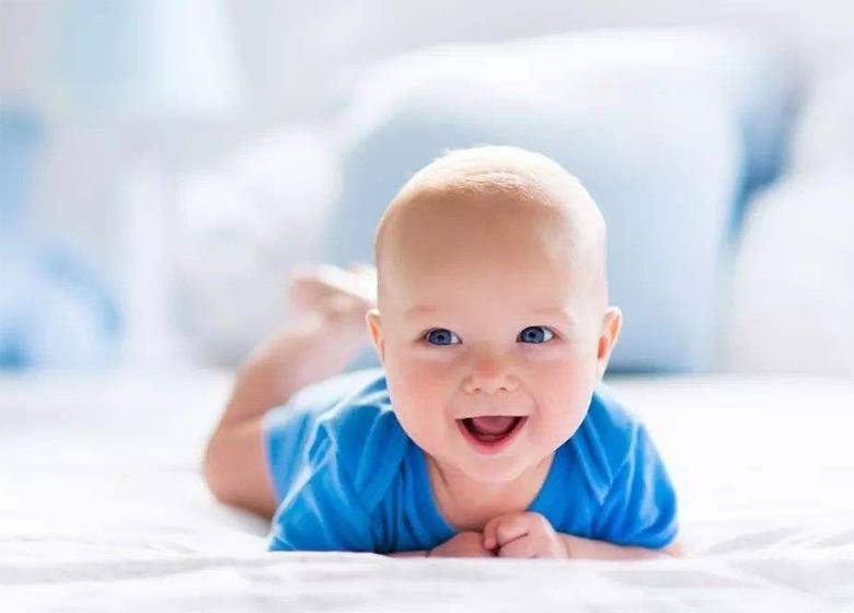 需求|宝宝早上起来就喝奶粉好吗?