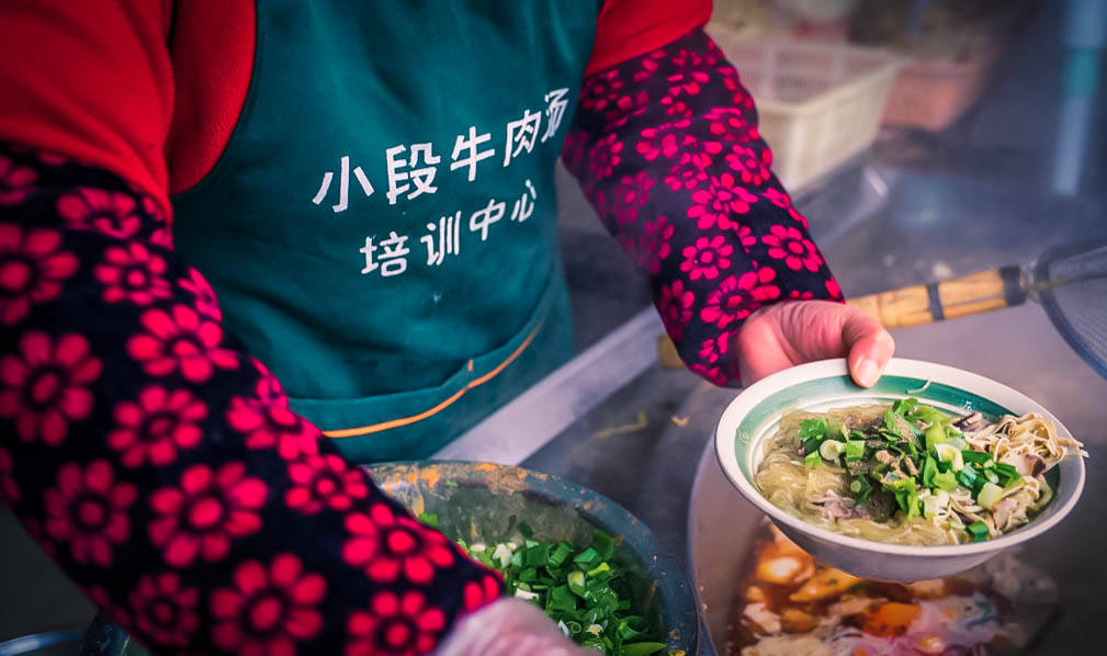 街巷|吃早饭也是一种文化？“吃货”淮南人的一天，从街巷的早摊点开始