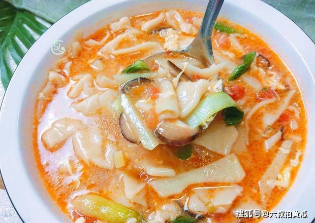 做法|早餐就服这种做法，饭菜一锅出，压饿管饱，一人一碗，出门不怕冷