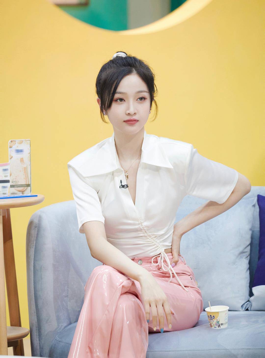 下装|这是真性情还是真土气？求求她别再做了