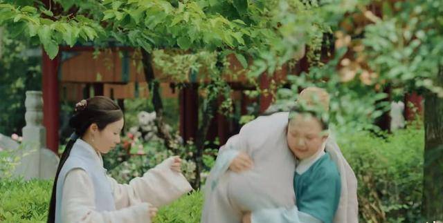 因为|《玉春楼》：辣目洋子虽为配角，看点却不必主角少，凭借造型出道的明星