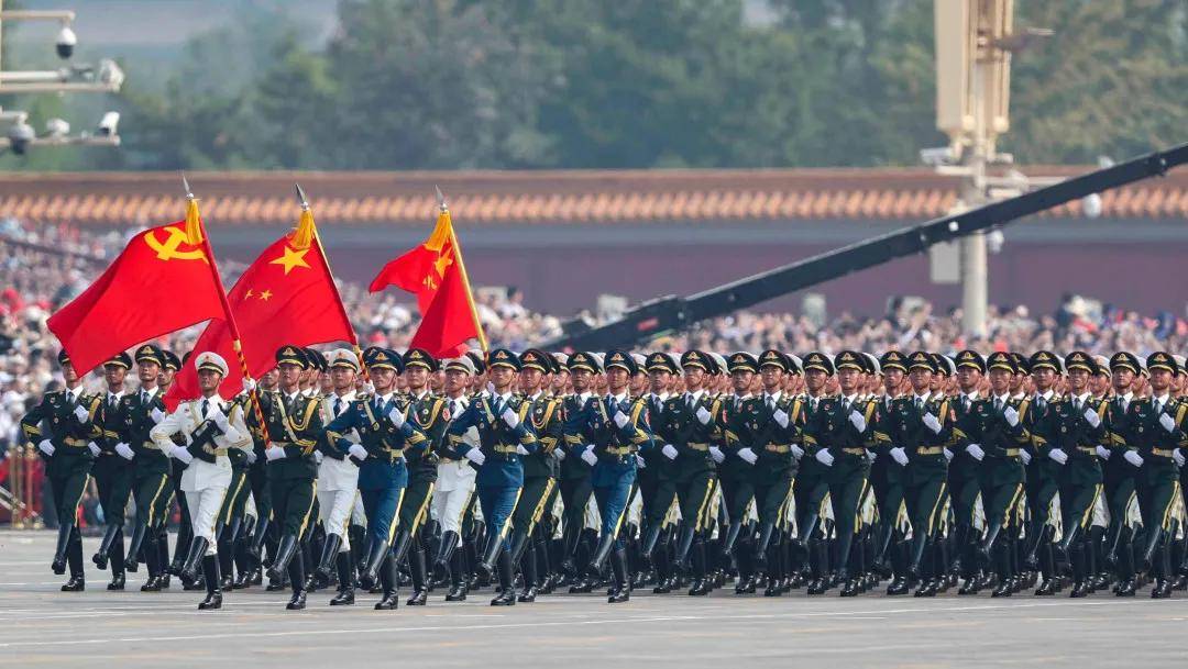 中国人民解放军建军94周年热烈庆祝节军建