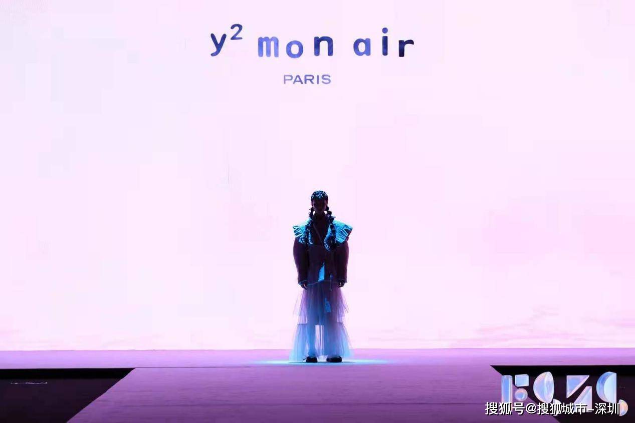 生活|Y2 mon air:“朵朵绽放”时尚大秀倾情演绎,打动灵性少女的高光时刻
