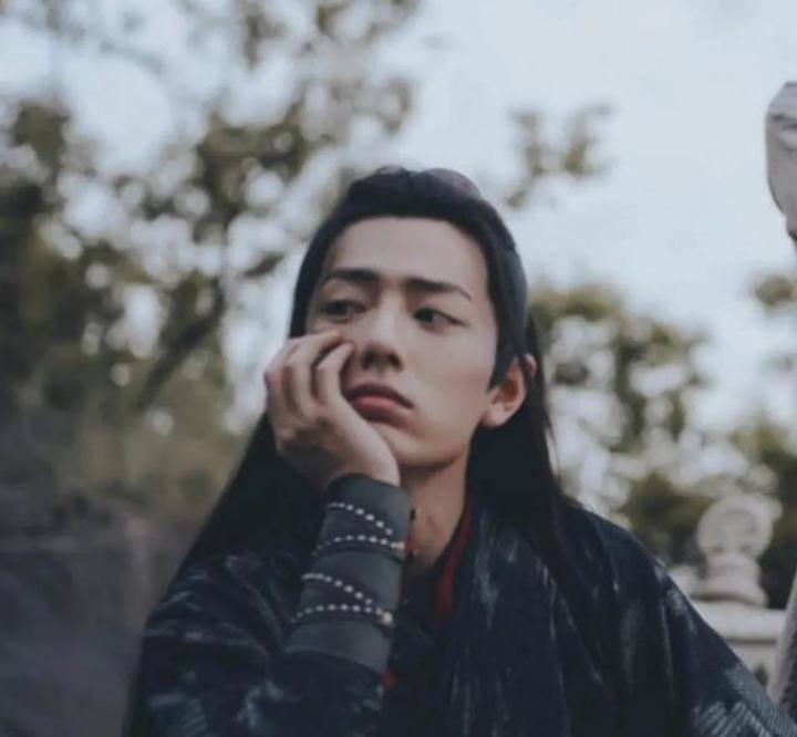 角色|肖战《王牌部队》剧照图流出，素颜生图抗打，“硬汉风”十足？