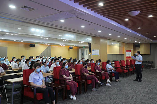 一线|冲锋一线，再战“疫”情，郑州仁济在行动