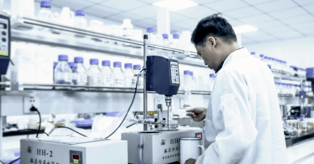 品牌|新锐洞察?|犀望创始人陈嫣:用制药的理念和标准做护肤品