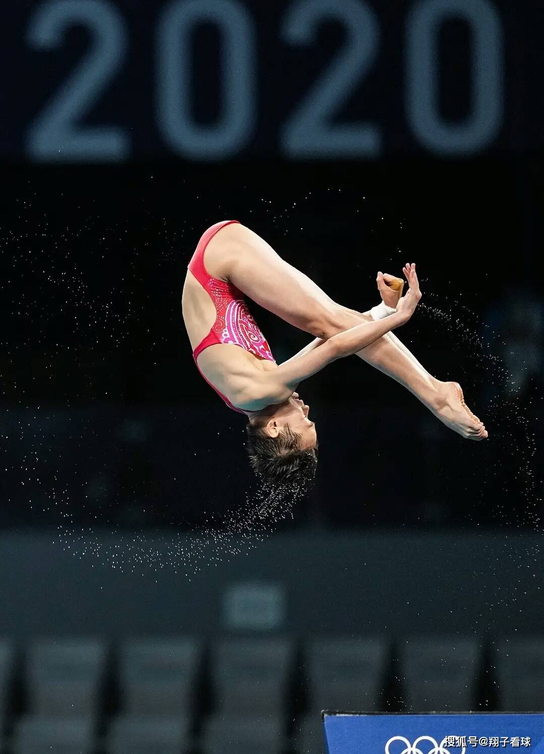 65 分;胡亚丹在2010年跳水世界杯创造的452.