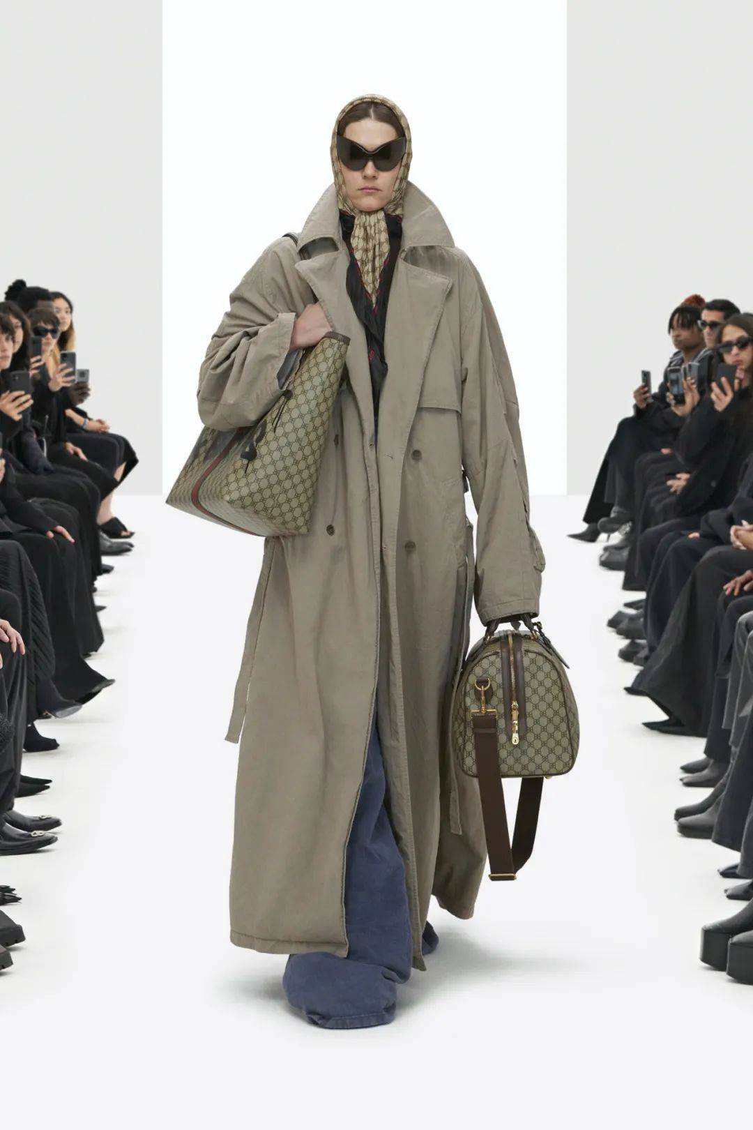 balenciaga2022春夏成衣