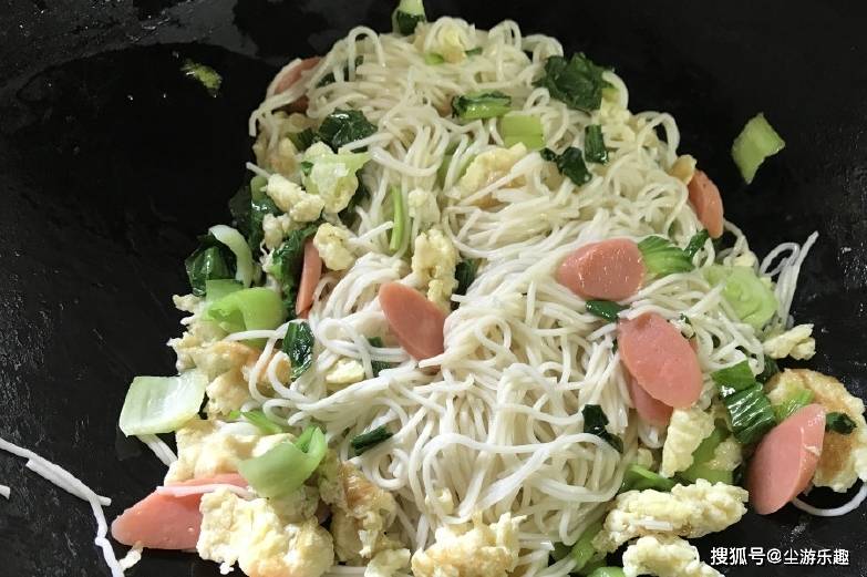 盛出|10分钟快手早餐，一看就会，好吃又营养，孩子连吃三天没过瘾