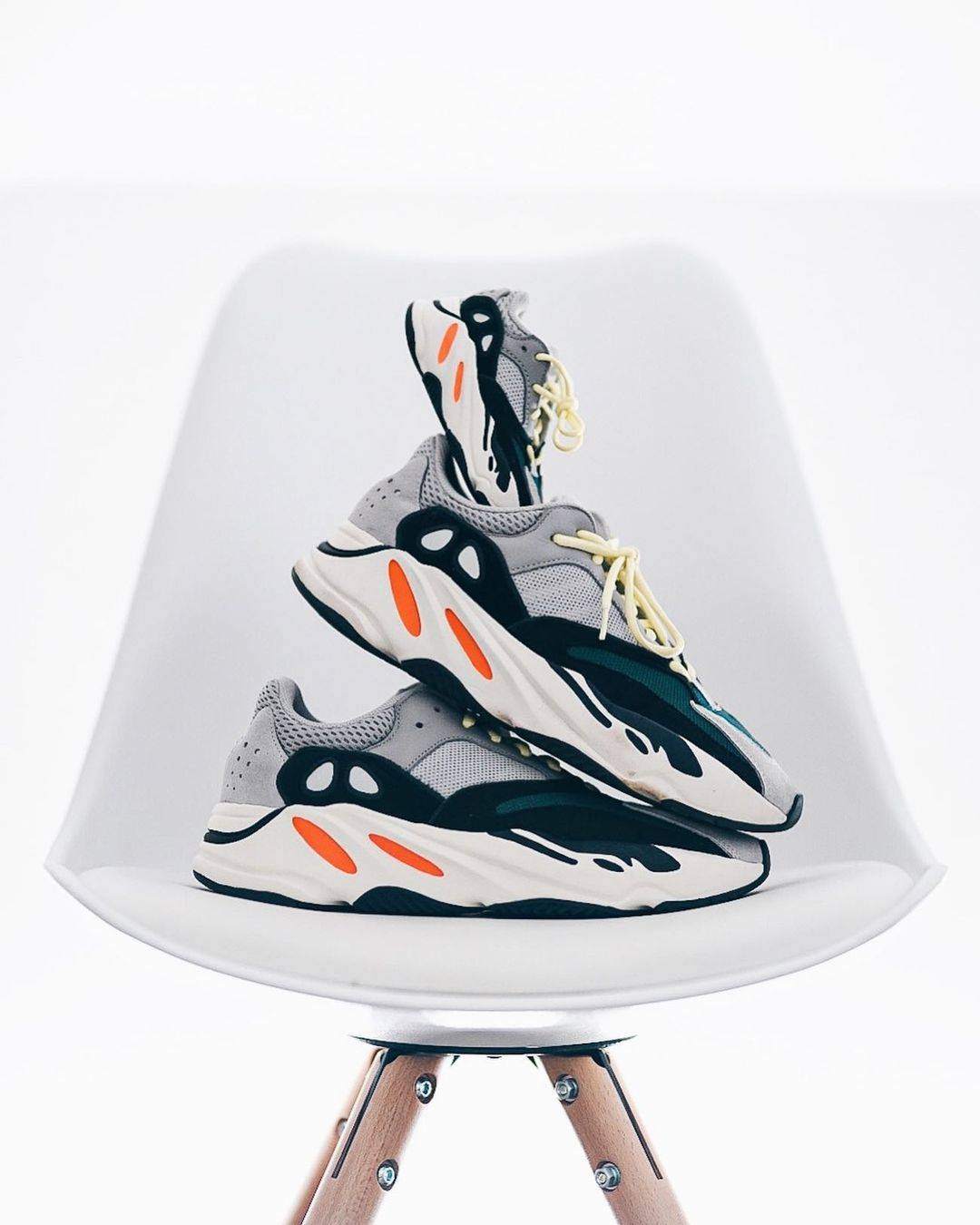入手|阿迪真把 Yeezy 价格打下来了！满天星跌了一万多！销量全线暴涨！