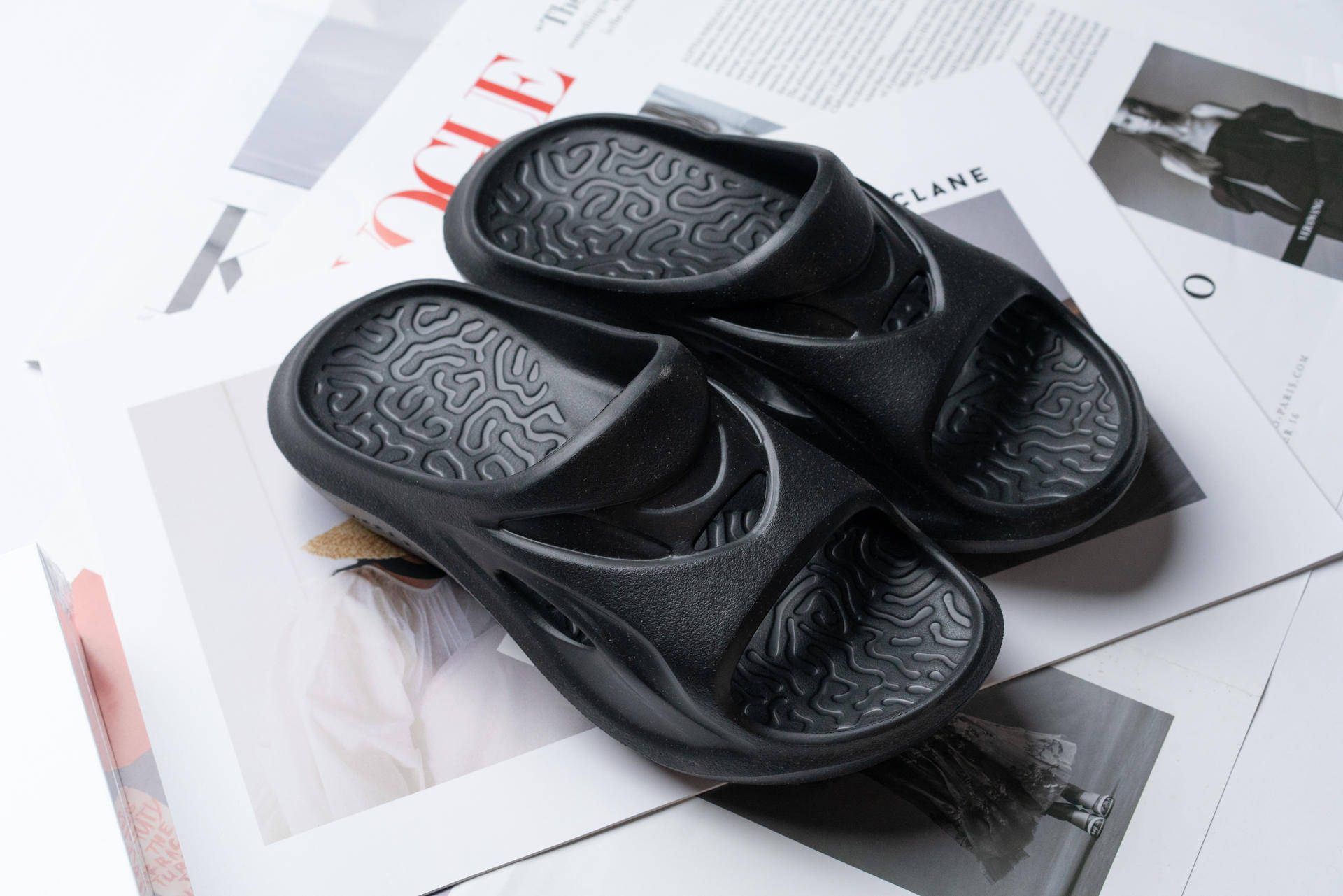 帆布鞋|下班回家，你真的需要一双舒服的拖鞋。咕咚舒缓拖鞋体验