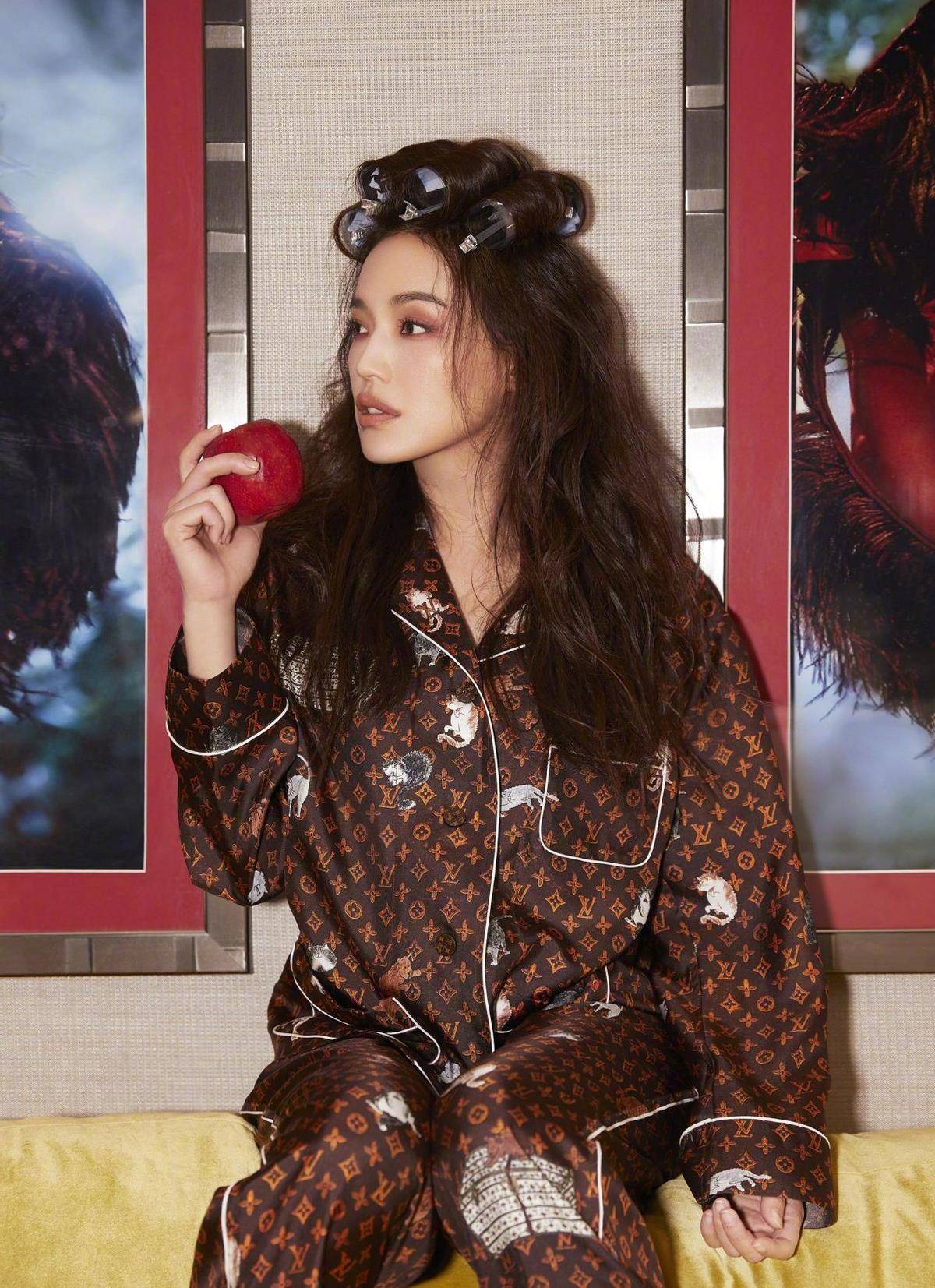 发型|方脸适合什么发型？想给方脸 “削骨”并不难，3步教大家选发型