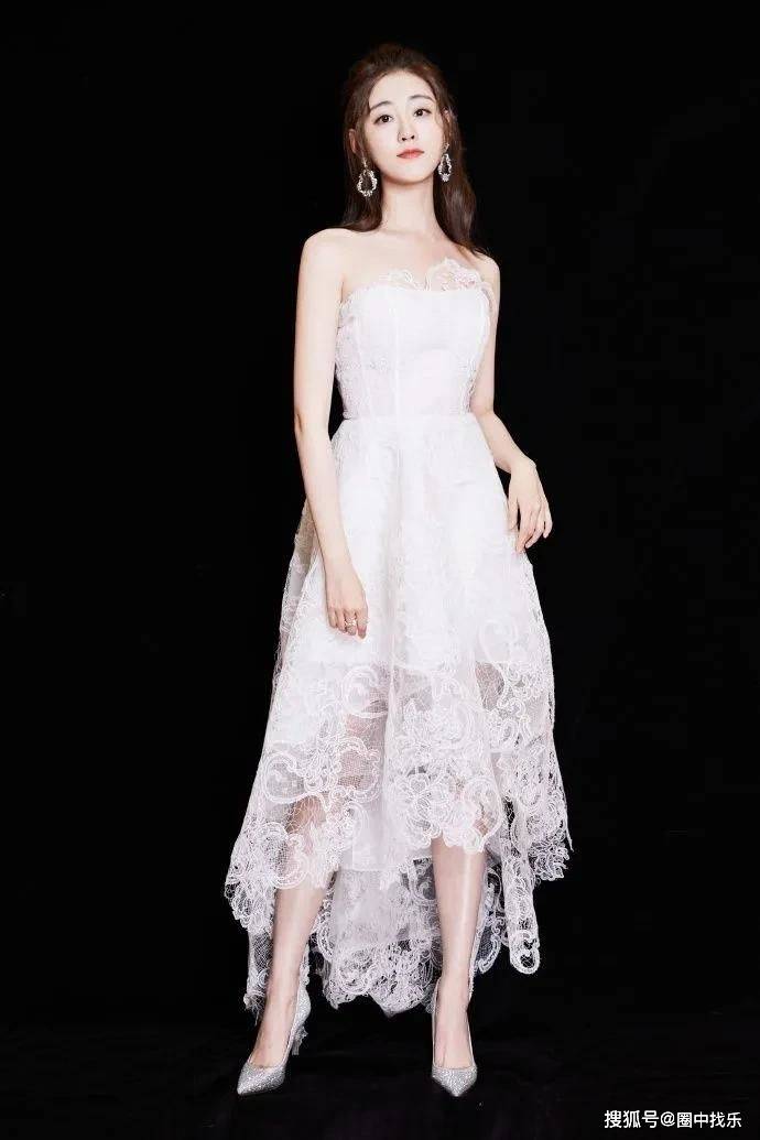 方面|祝绪丹不愧是“仙女”无论穿着如何都好看，更像是一位小公主！