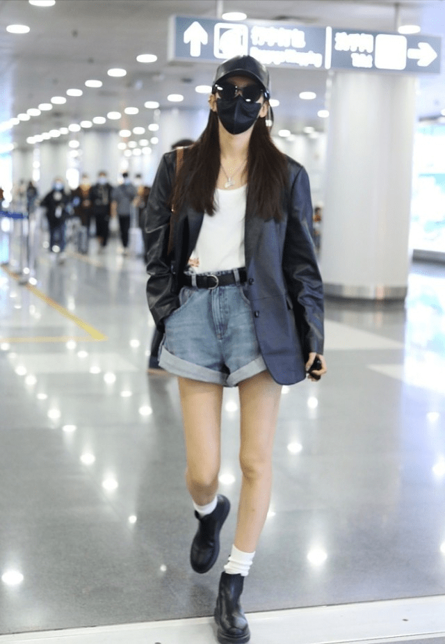 形象|王京花没选错儿媳妇，孙怡穿短裤都挺有魅力，八分三分随意变换