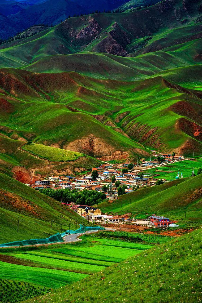 比新疆还美它被外交部盛赞，藏着国内80%风光，却一直被国人低估