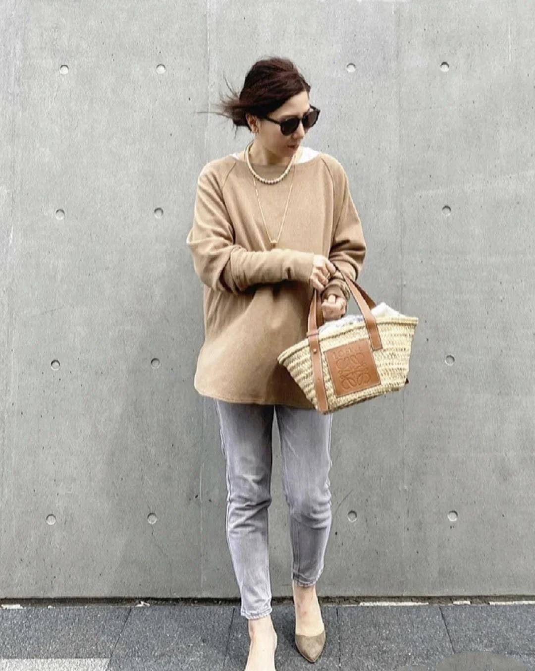 下装|看了许多中年矮个穿搭，还是这位日本主妇的搭配最实用，显高大方