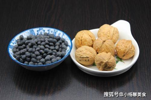 都得先|女人若不想老得太快，早餐喝它，比牛奶强，口感香滑，越喝越年轻