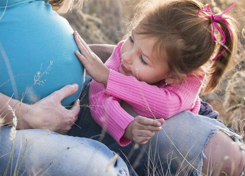 要求|我是女性,想让二胎随我姓,这个要求很过分吗?