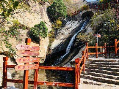 夏天玩水去哪里?不如来北京的小众景区,素有"小九寨"的美称_景点