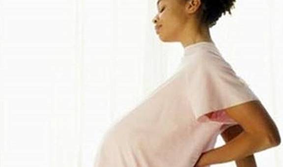 睡眠|怀孕期间的睡姿标准，并非“左侧卧”，主要看这两点是否符合