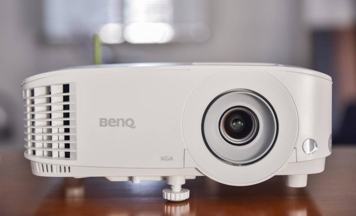 明基e530智能商教投影仪教育设备升级轻松应对新学期