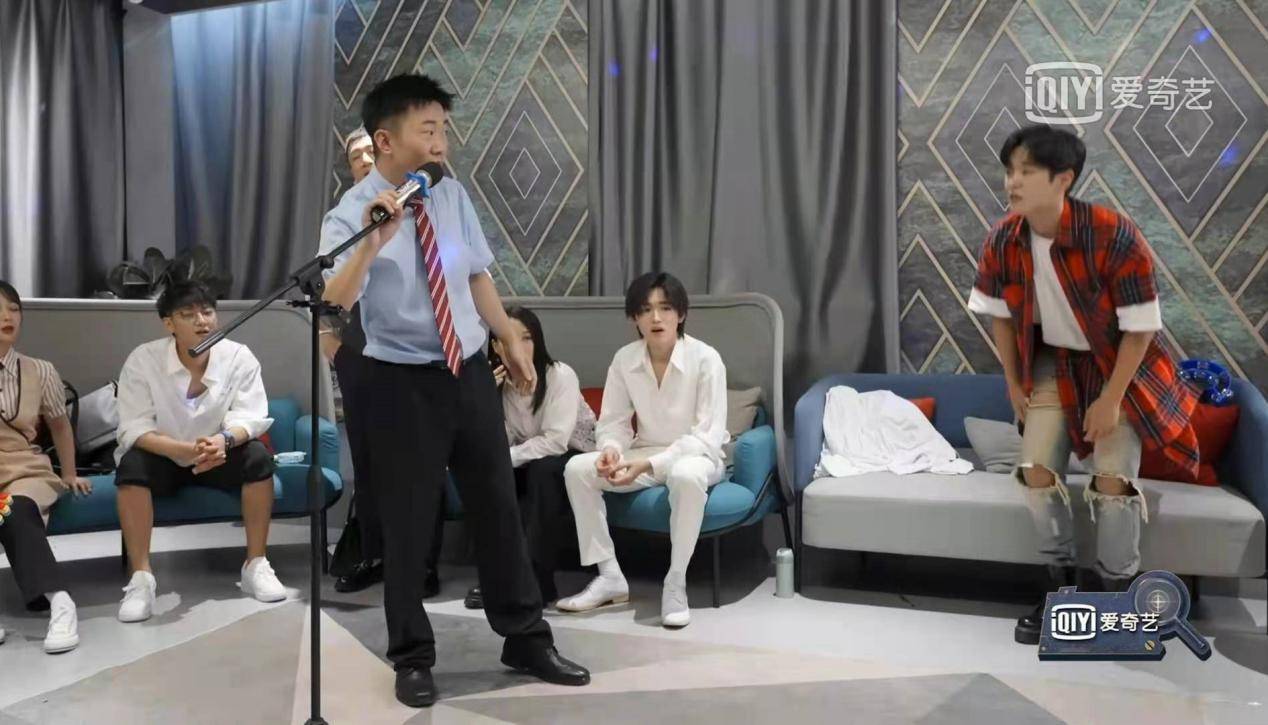 友人|杨迪在《萌探》找回颜面！猜出周深《大鱼》的那一刻很厉害