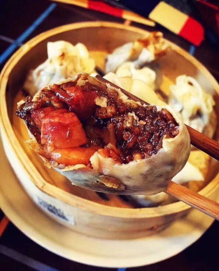 烧麦|几块钱路边摊早餐的价格?听说吃过的人,都不想赖床了!