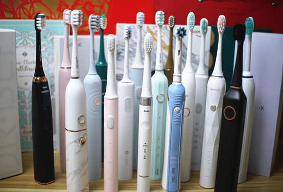 牙刷排名_红色牙刷(2)