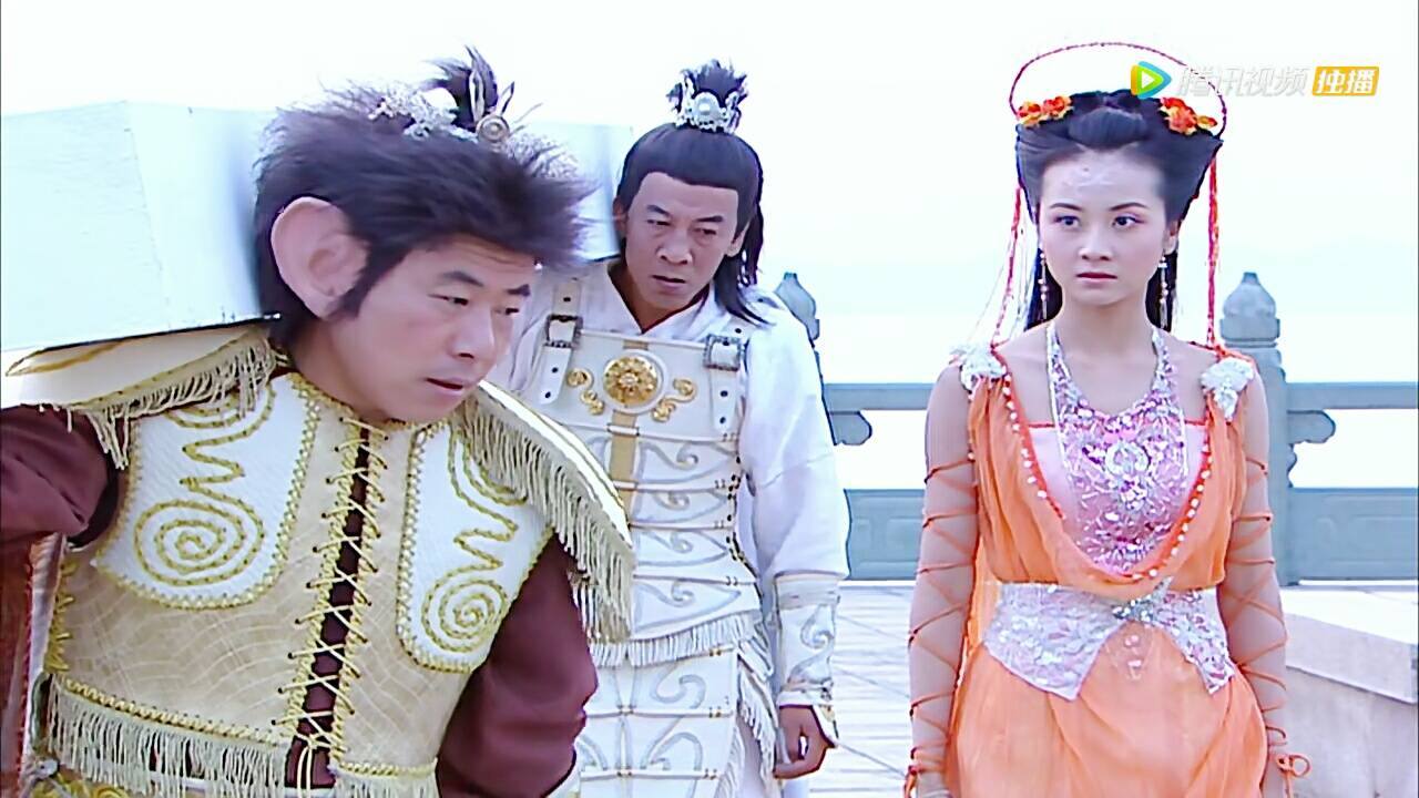 因为|为何《欢天喜地七仙女》中蒋欣的衣服如此与众不同？还不是因为胖