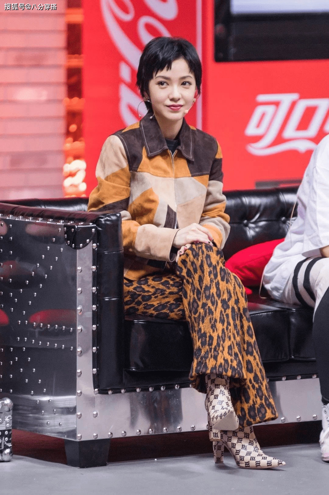 身材|郭采洁真是小个子超模，穿红色连衣裙成熟优雅，气场全开真有魅力