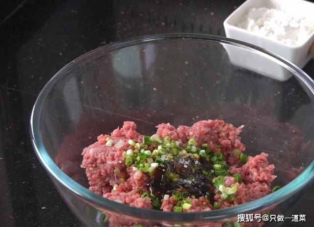 牛肉怎么做给宝宝吃1岁半 7ce717b294b04670b715b3bcc484c996.jpeg