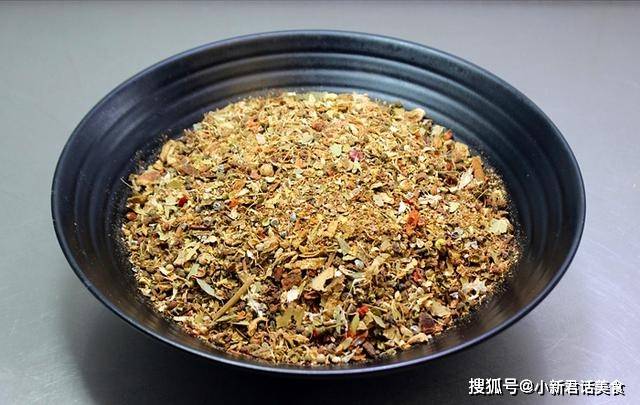做法|“腊汁肉夹馍”咬一口满嘴留香！详细做法教给你，学会能去摆摊了