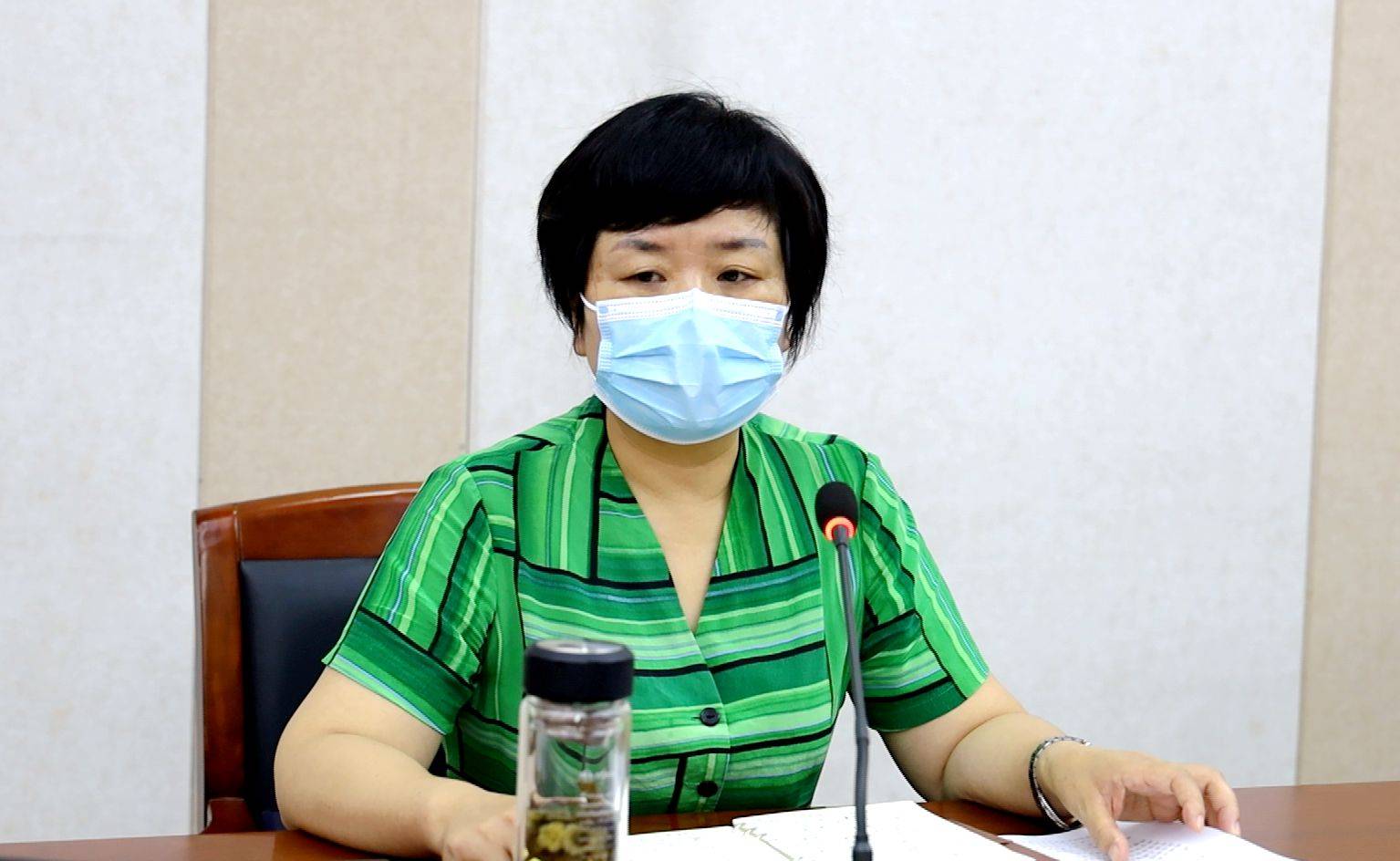 通城县疫情防控工作推进会召开