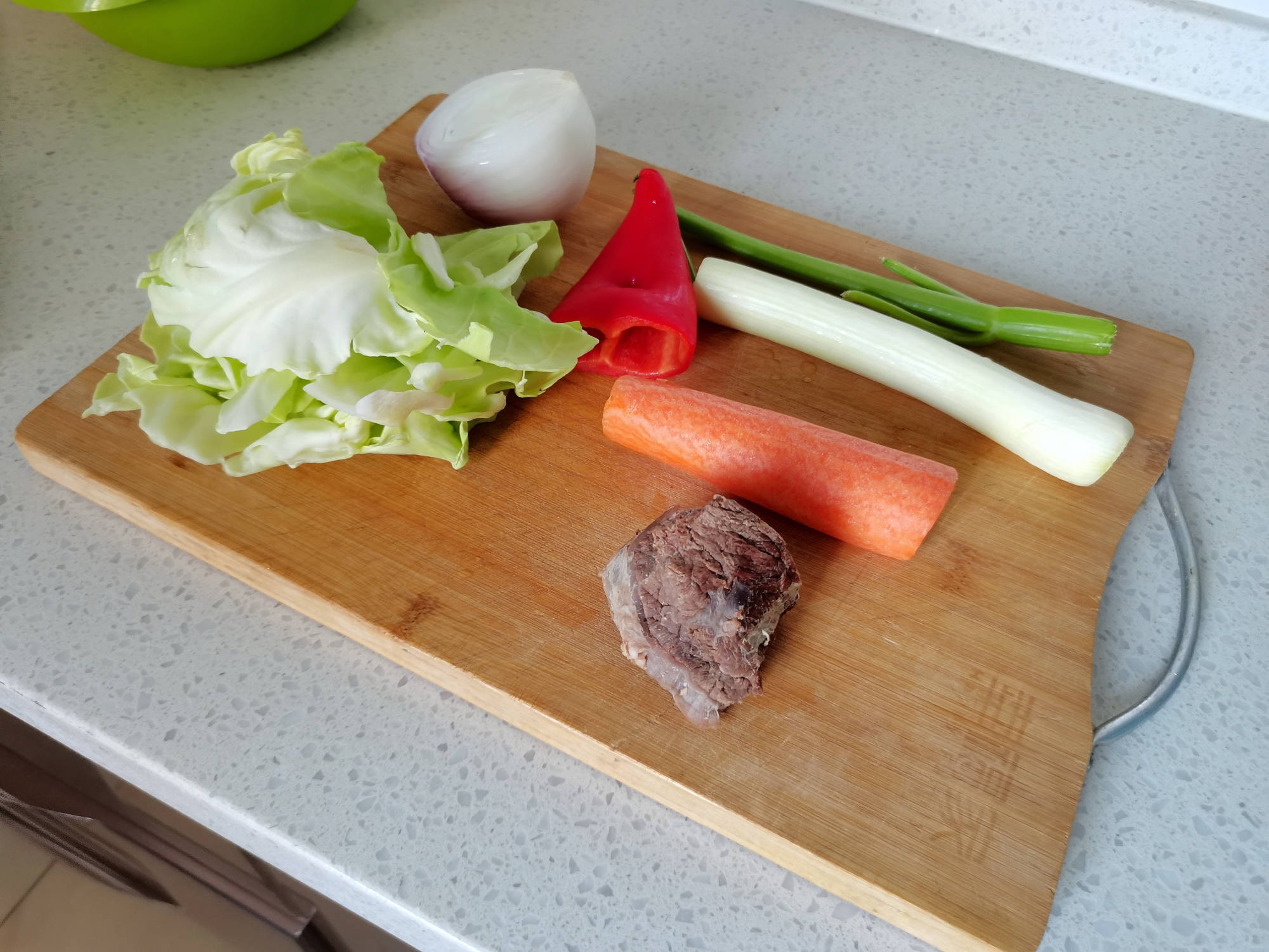 蔬菜|孩子爱吃炒米饭,老妈变个花样吃炒米饭,孩子说真香