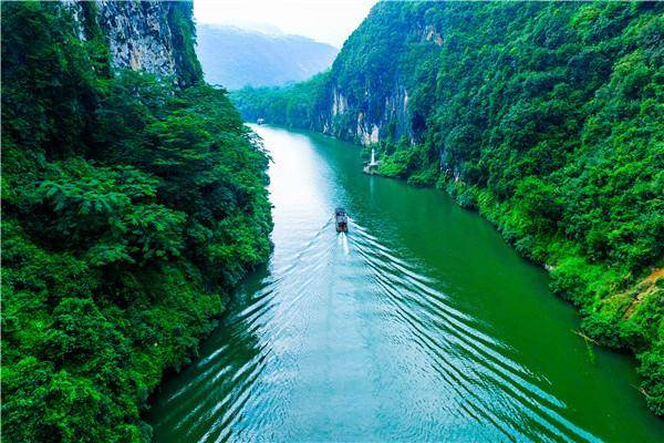 广东有个冷门景区，景色媲美漓江山水，气势等同长江三峡