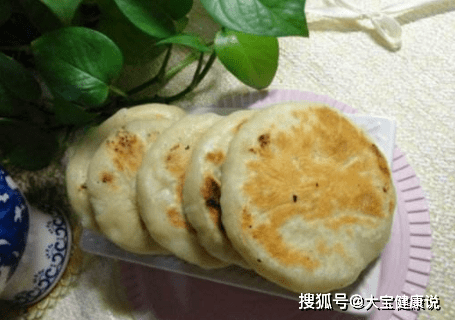 圆白菜|早餐就该如此吃，香甜营养，比面包松软，一个馒头解决家人的早餐