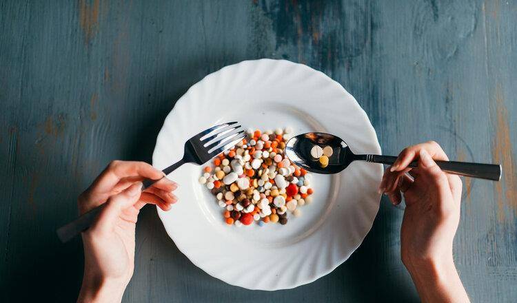 合成|他汀最新进展:服用者患癌风险降低16%,可以通过吃药防癌了?