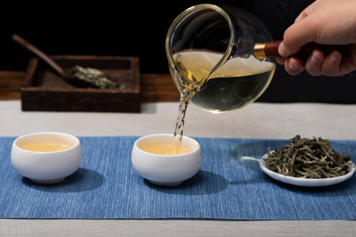 茶叶|优质白茶的4个标准，茶友们不妨看一下