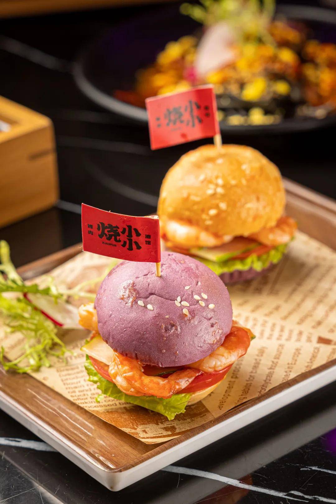 什么|江南西这店,用榴莲烤和牛,老板怎么想的?