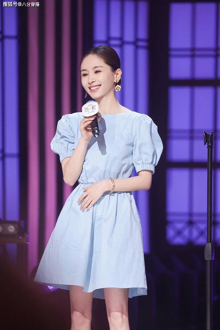 小个子|王子文真是小个子穿搭典范，穿豹纹连衣裙霸气十足，显高又显瘦