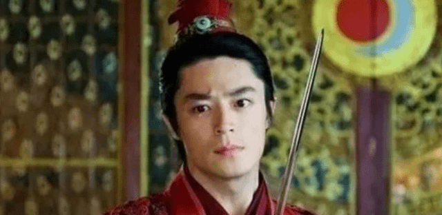 男星|古装红衣美男，龚俊、杨洋、肖战等男星，谁是你心头的朱砂痣？