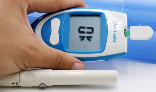 状况|30岁小伙血糖超标，发现太晚丢了命！什么情况说明血糖太高了？