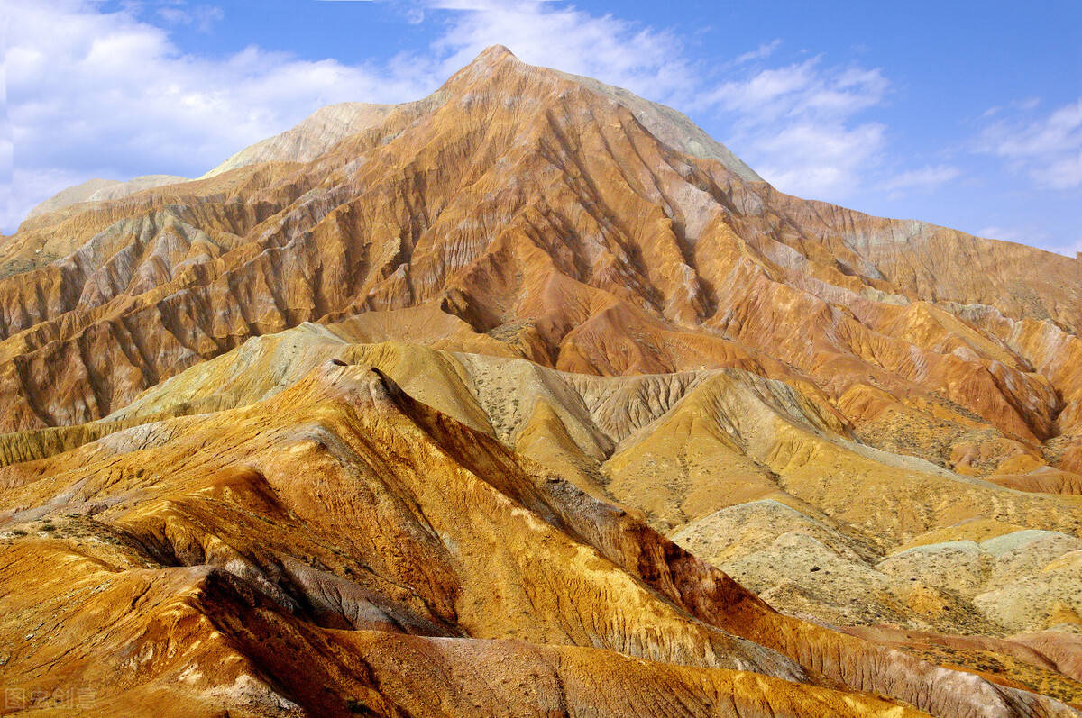 新疆有一处“火焰山”，大火烧了百余年，用了4年耗费1亿元扑灭